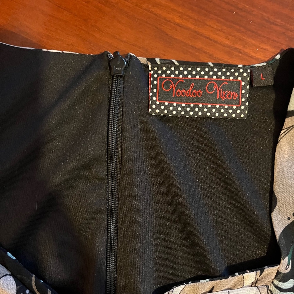 Voodoo Vixen Black and Green Art Deco Midi Dress - Picture 7 of 7